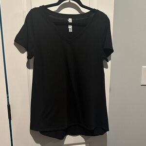 LuLaRoe Black V-Neck Short Sleeve Top